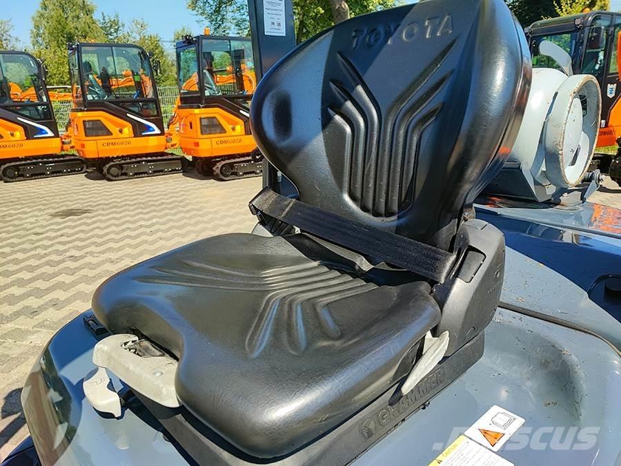 Toyota 02-8FGF25 Propan trucker