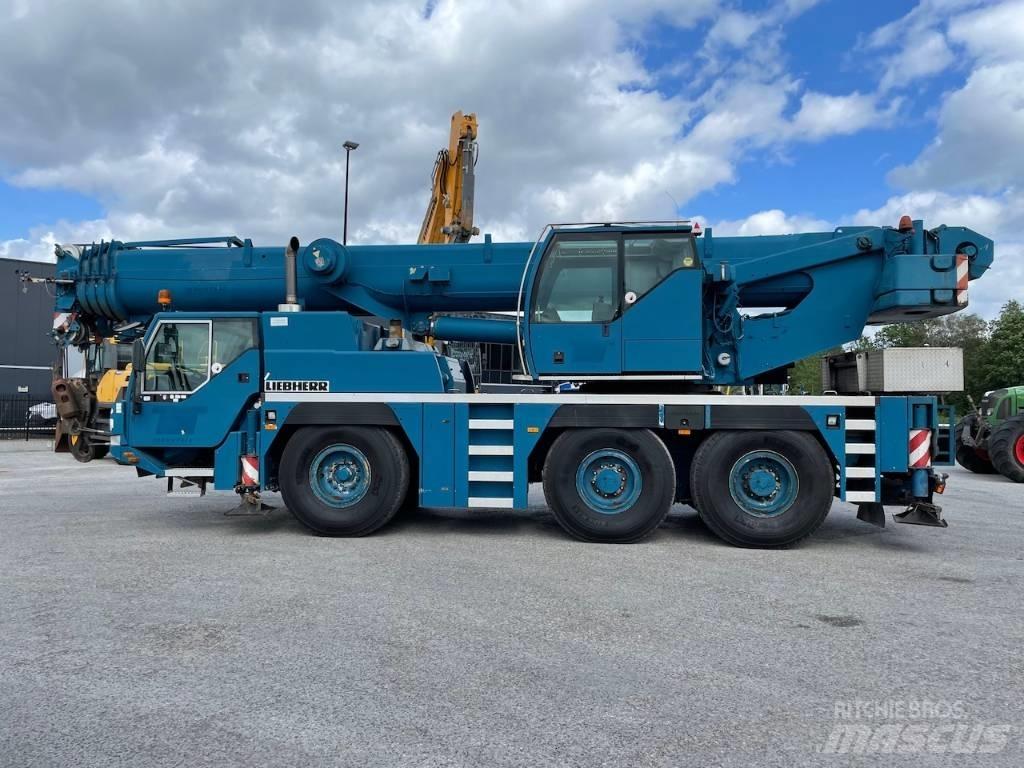 Liebherr LTM 1055-1 Allterreng kraner