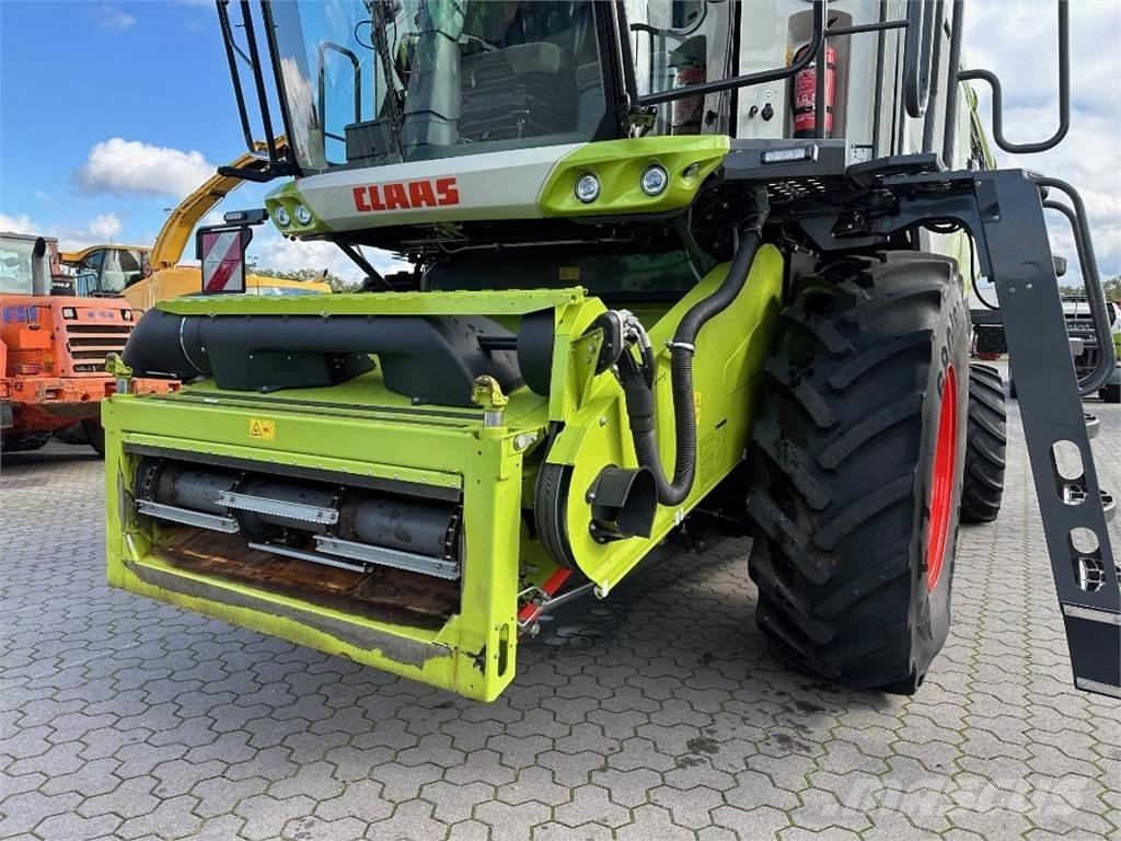 CLAAS Lexion 6800 Skurtreskere