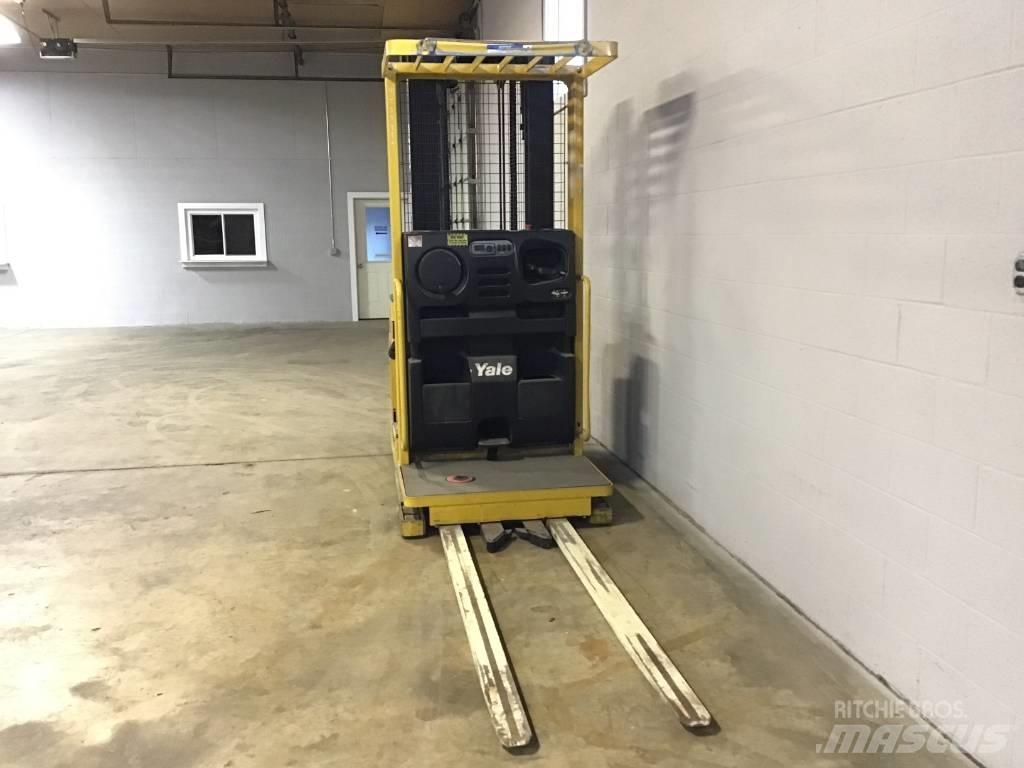 Yale OS030EFN24TE095 Middelsløftende plukketruck