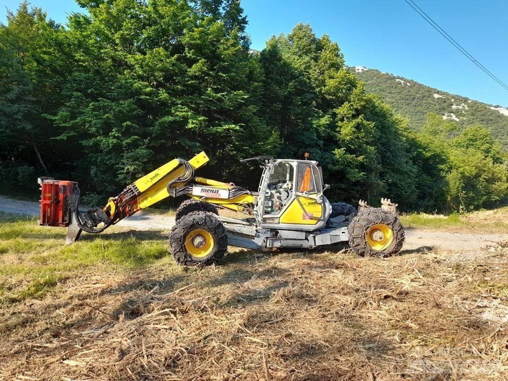 Menzi Muck M450 Gravemaskiner