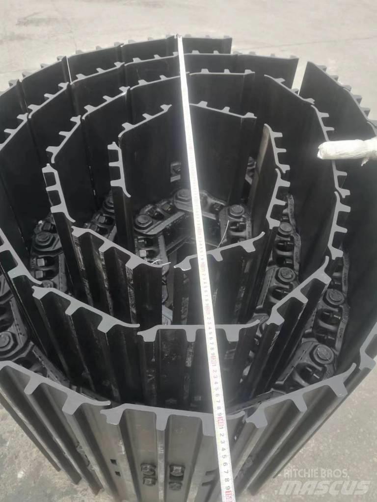 Komatsu PC210-8 Belter, kjettinger og understell