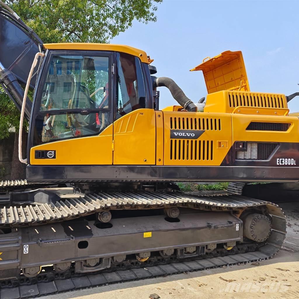 Volvo EC 380 D L Beltegraver