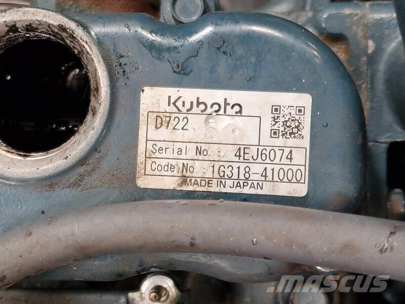Kubota D722 Motorer