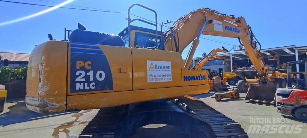 Komatsu PC 210 NLC-8 Beltegraver