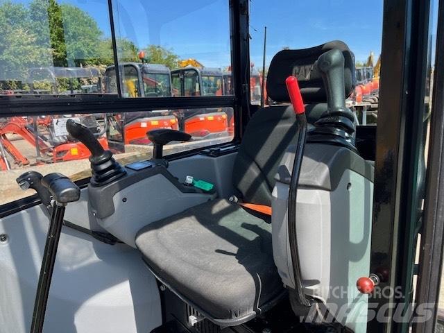 CAT 302.7 D CR Minigravere <7t