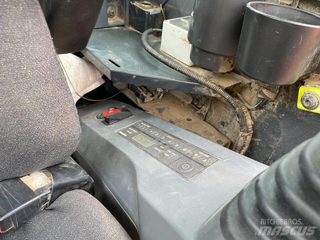 Komatsu PC 138 Beltegraver