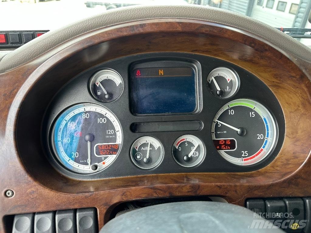DAF XF105.410 8x2 Krokbil