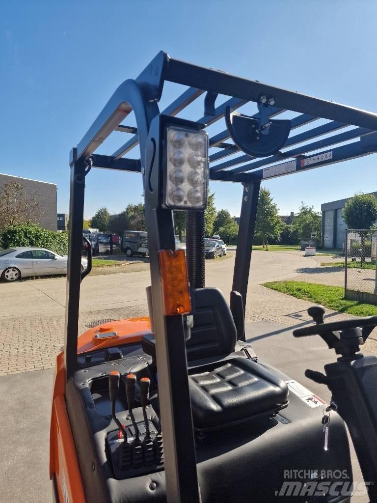 Doosan d30nxp Diesel Trucker