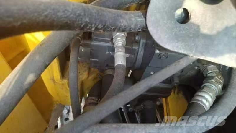 Komatsu PC 78 US Midigravere 7 - 12t