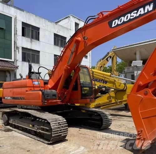 Doosan DX225LC Beltegraver