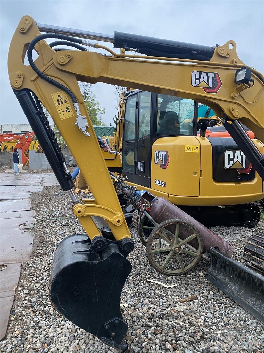 CAT 303E Beltegraver