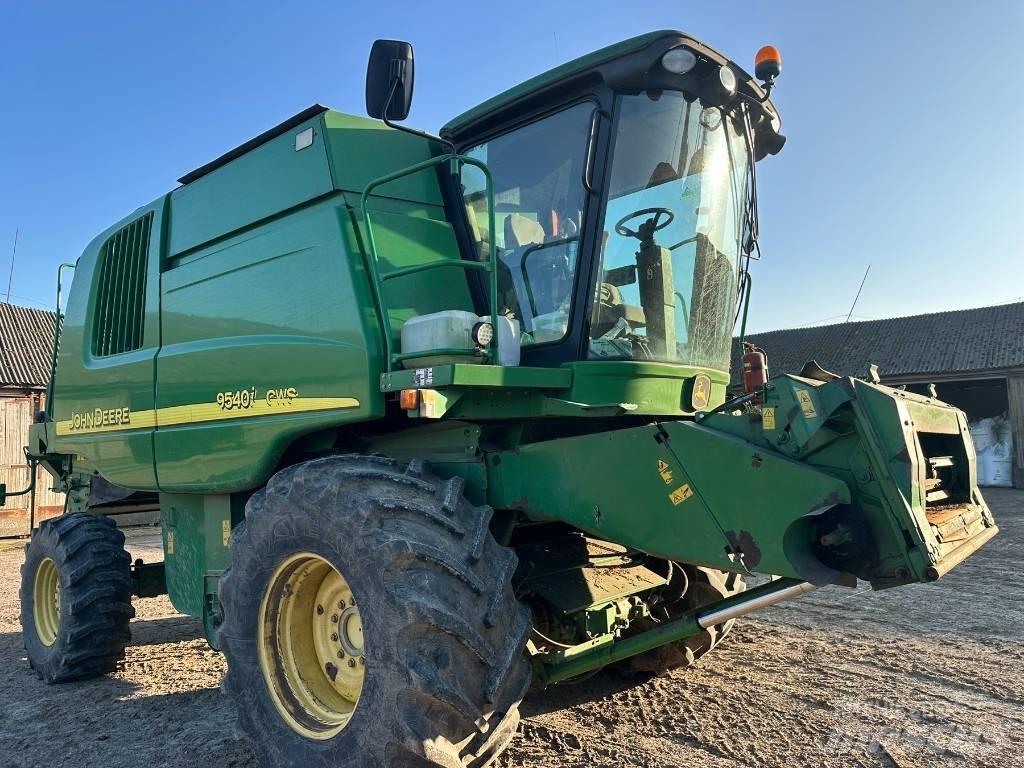 John Deere 9540 CWS Skurtreskere