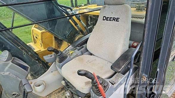 John Deere 210G LC Beltegraver