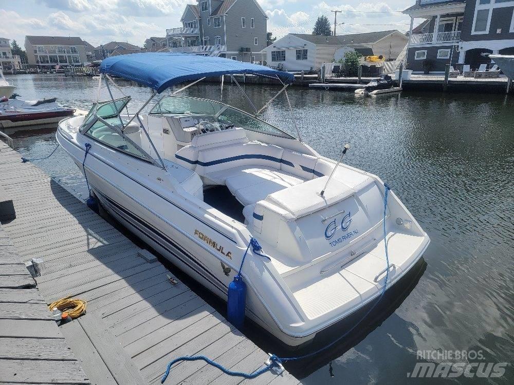  FORMULA 280SS Marine hjelpemotorer