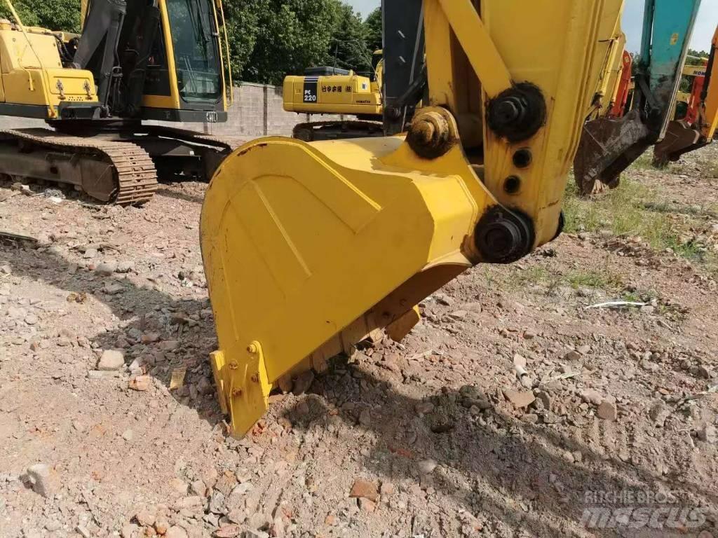 Komatsu PC 200 Beltegraver