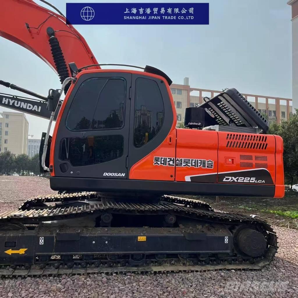 Doosan DX 225 Beltegraver