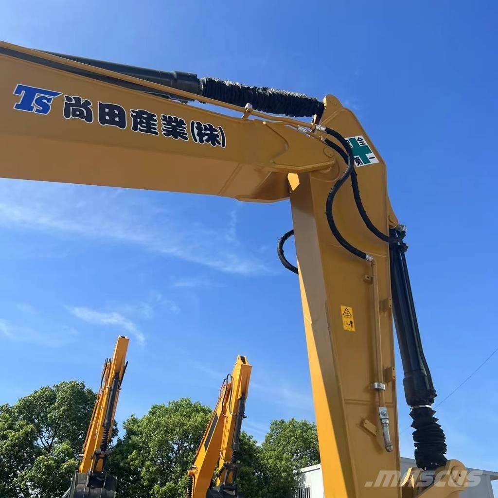 CAT 320d2 Midigravere 7 - 12t