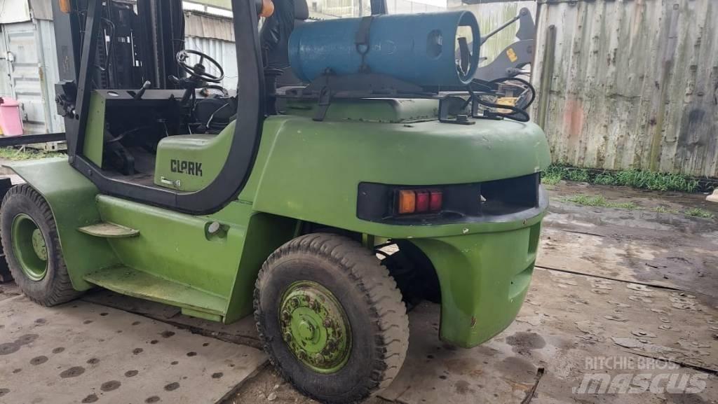 Clark CMP75 Gaffeltrucker - Annet