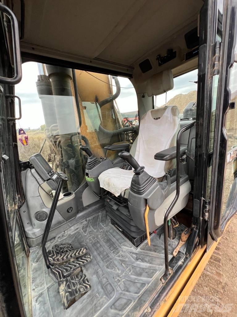 CAT 336 D Beltegraver