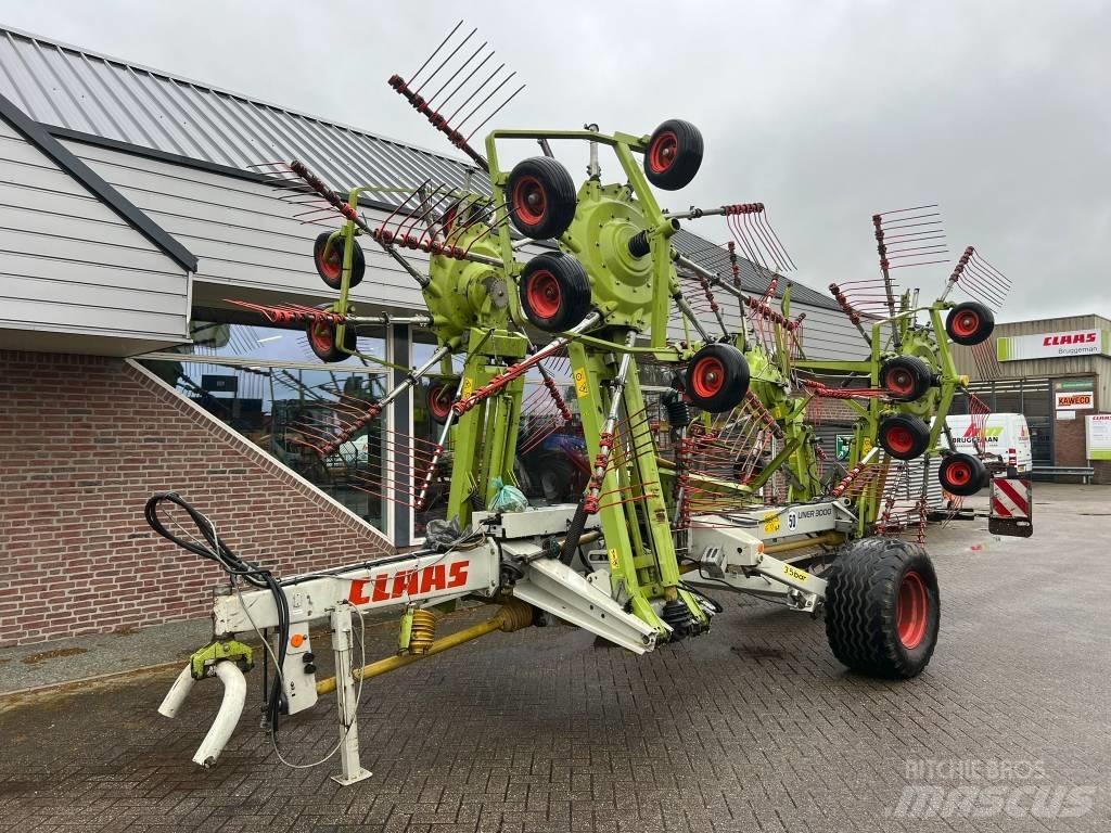 CLAAS Liner 3000 Svanser