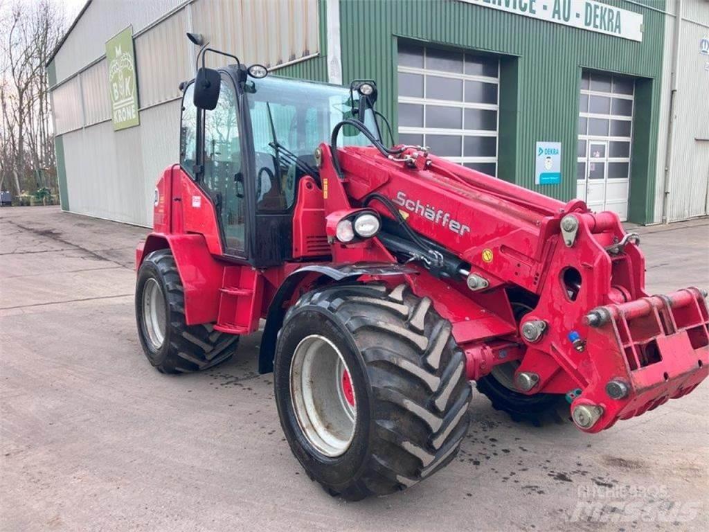 Schäffer 9330 T Teleskoplastere for Landbruk