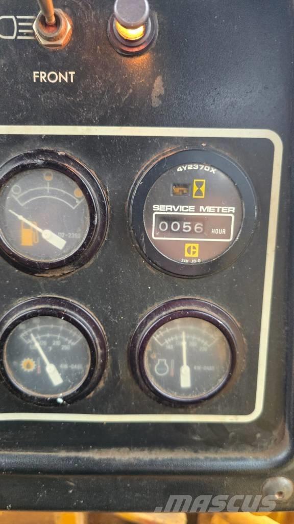 CAT D 4 H LGP Dozere Beltegående