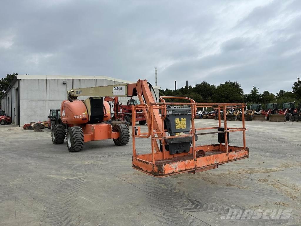 JLG 800AJ Leddede bomlifter