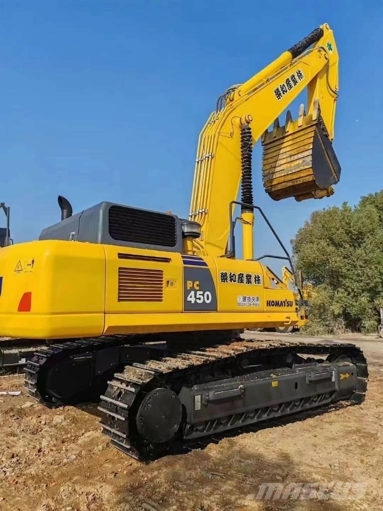 Komatsu 450-8 Beltegraver