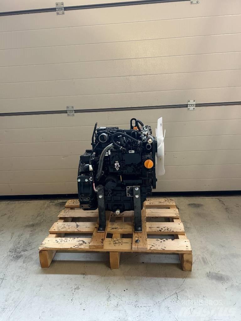 Yanmar 3TNV70 Motorer