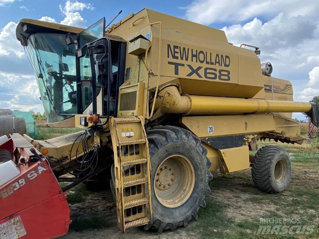 New Holland TX 68 Skurtreskere