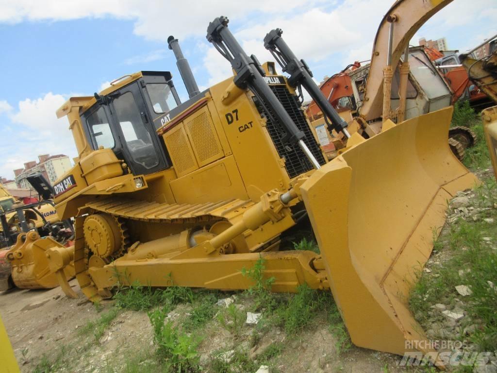 CAT D 7 H Dozere Beltegående