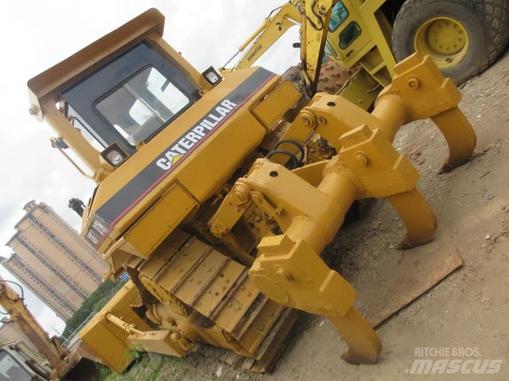 CAT D 7 H Dozere Beltegående