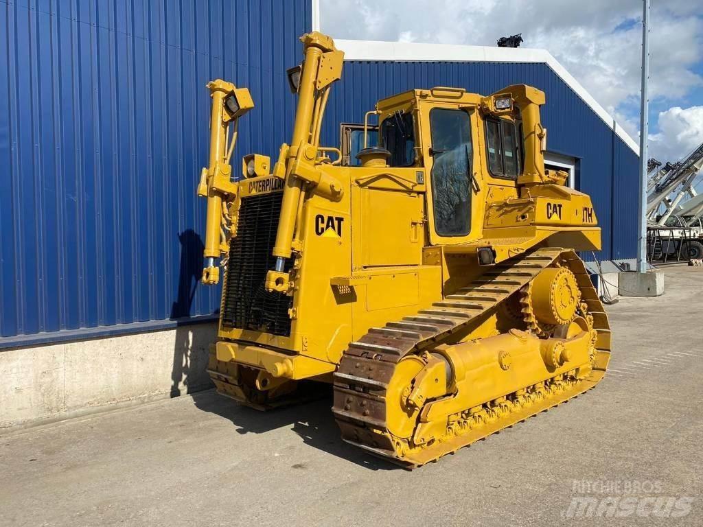 CAT D 7 H Dozere Beltegående