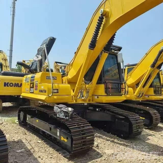 Komatsu PC 200-8 Midigravere 7 - 12t