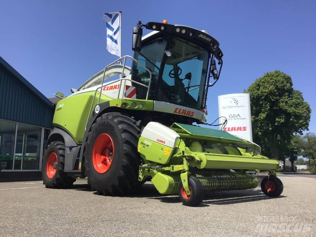 CLAAS Jaguar 960 Skurtreskere