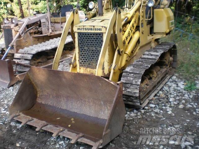 Mitsubishi BS3F Dozere Beltegående