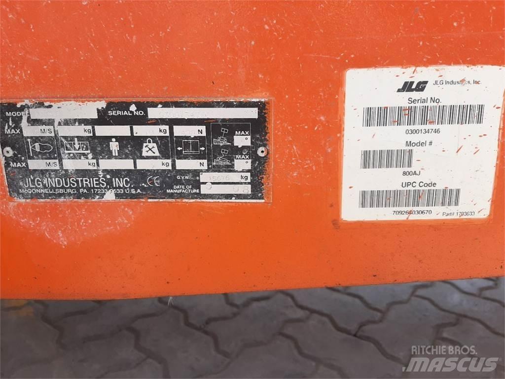 JLG 800AJ Leddede bomlifter