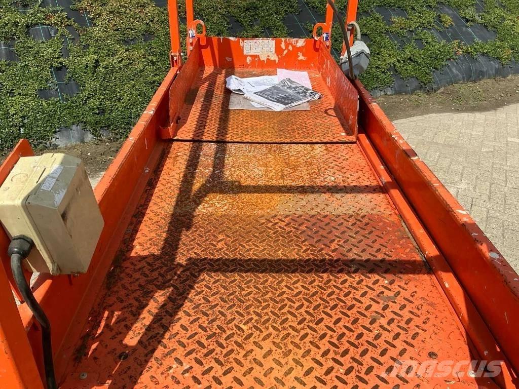 SkyJack SJ III 3219 Sakselifter