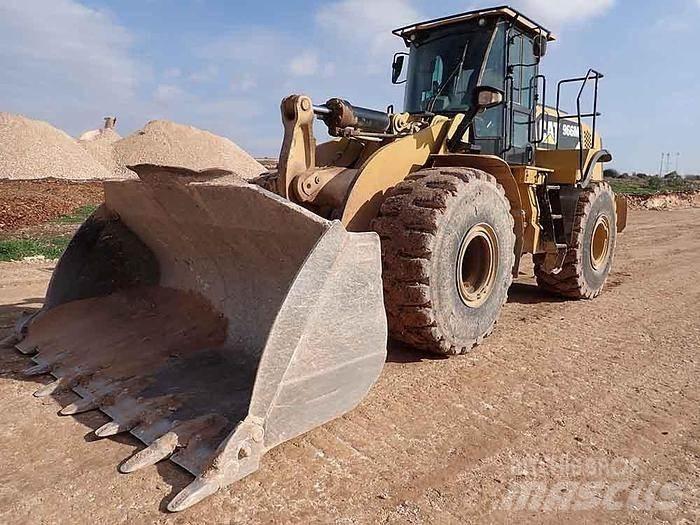 CAT 966M Hjullastere