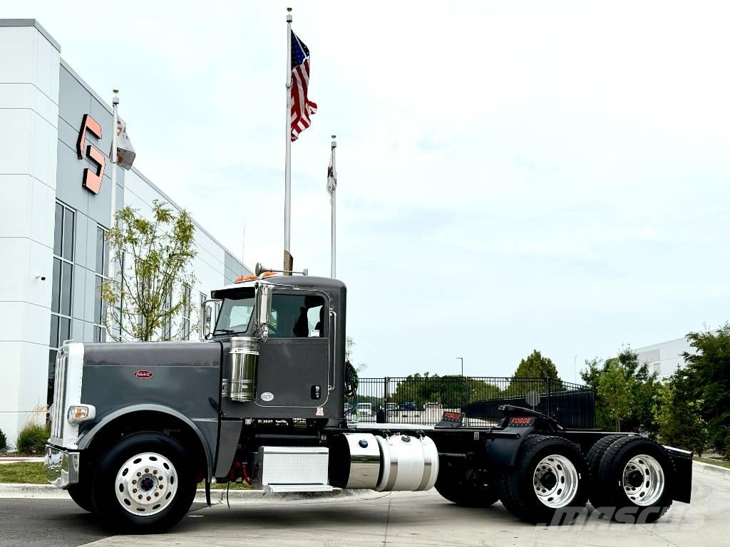 Peterbilt 389 Trekkvogner