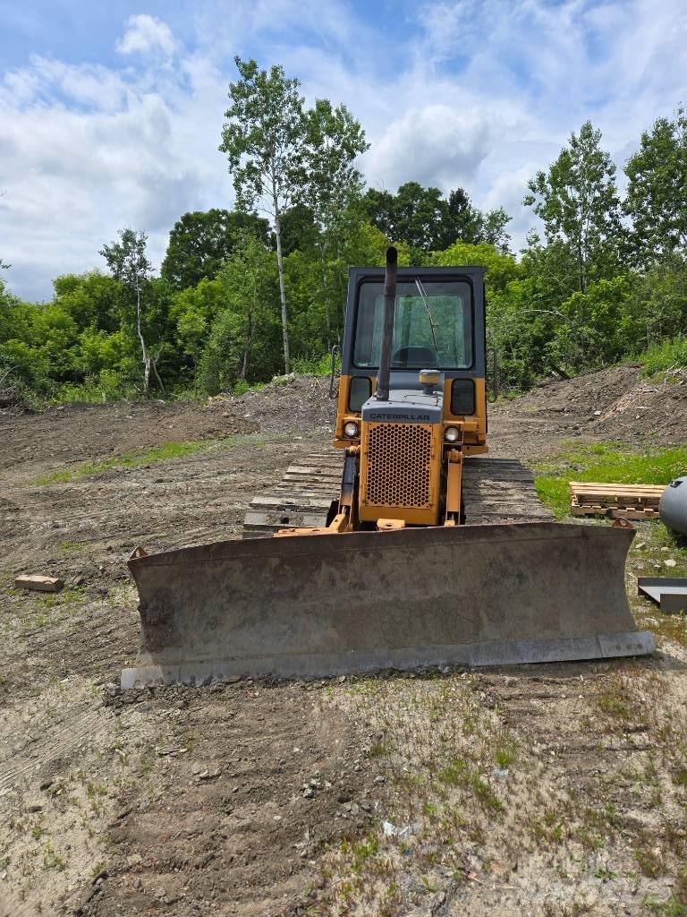 CAT D 3 B LGP Dozere Beltegående
