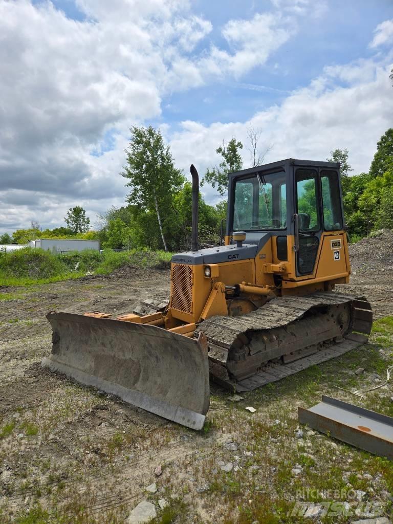 CAT D 3 B LGP Dozere Beltegående