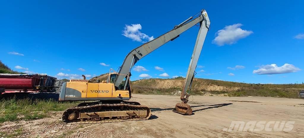 Volvo EC 240 C LR Gravemaskiner med lang bom