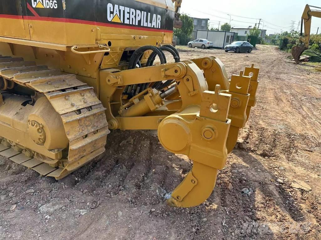 CAT D 6 G Dozere Beltegående