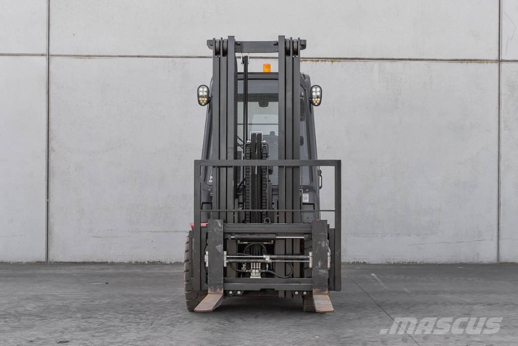 Manitou MI 35 D Diesel Trucker