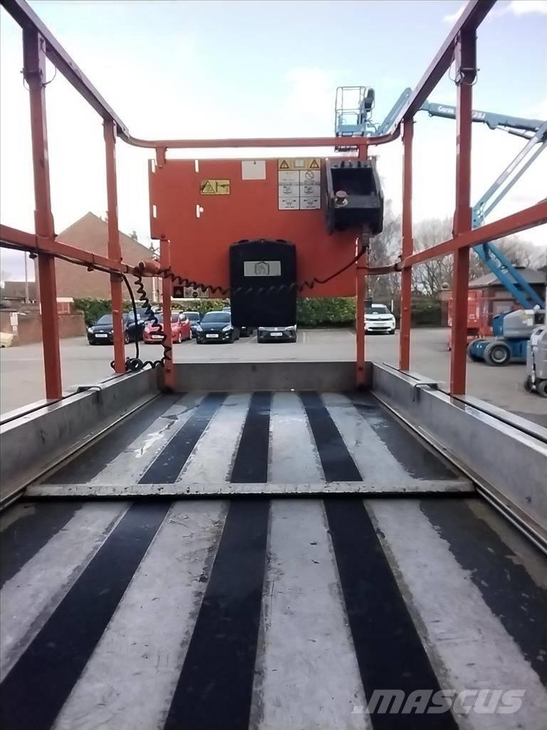 JLG 2646 ES Sakselifter