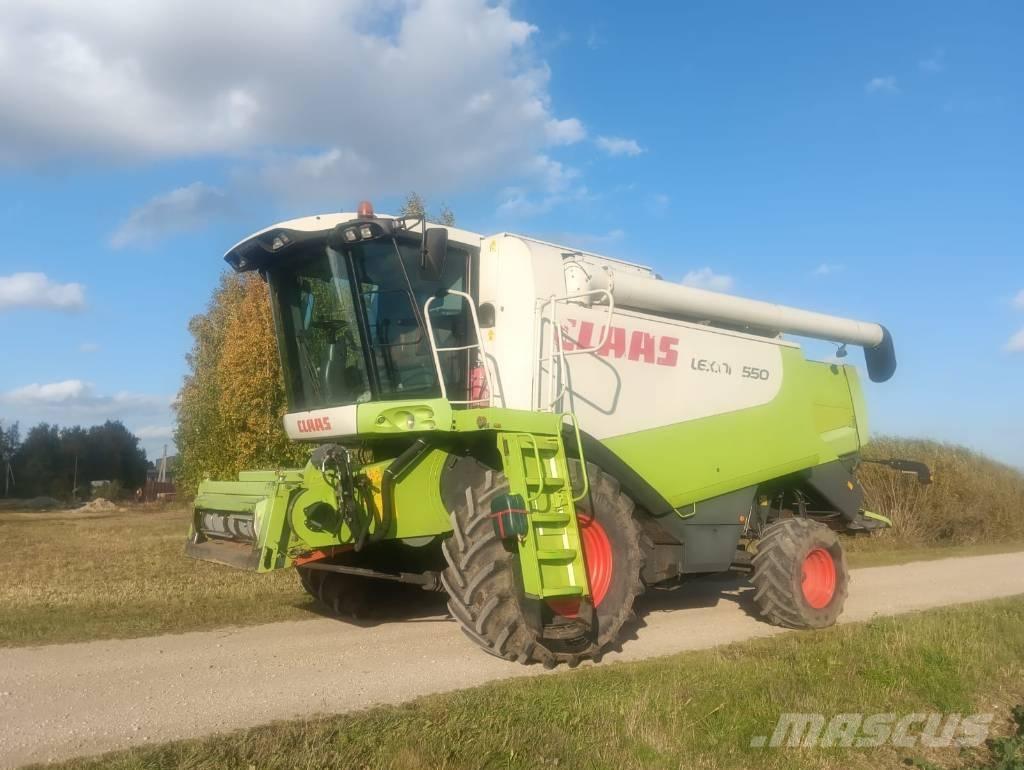 CLAAS Lexion 550 Skurtreskere