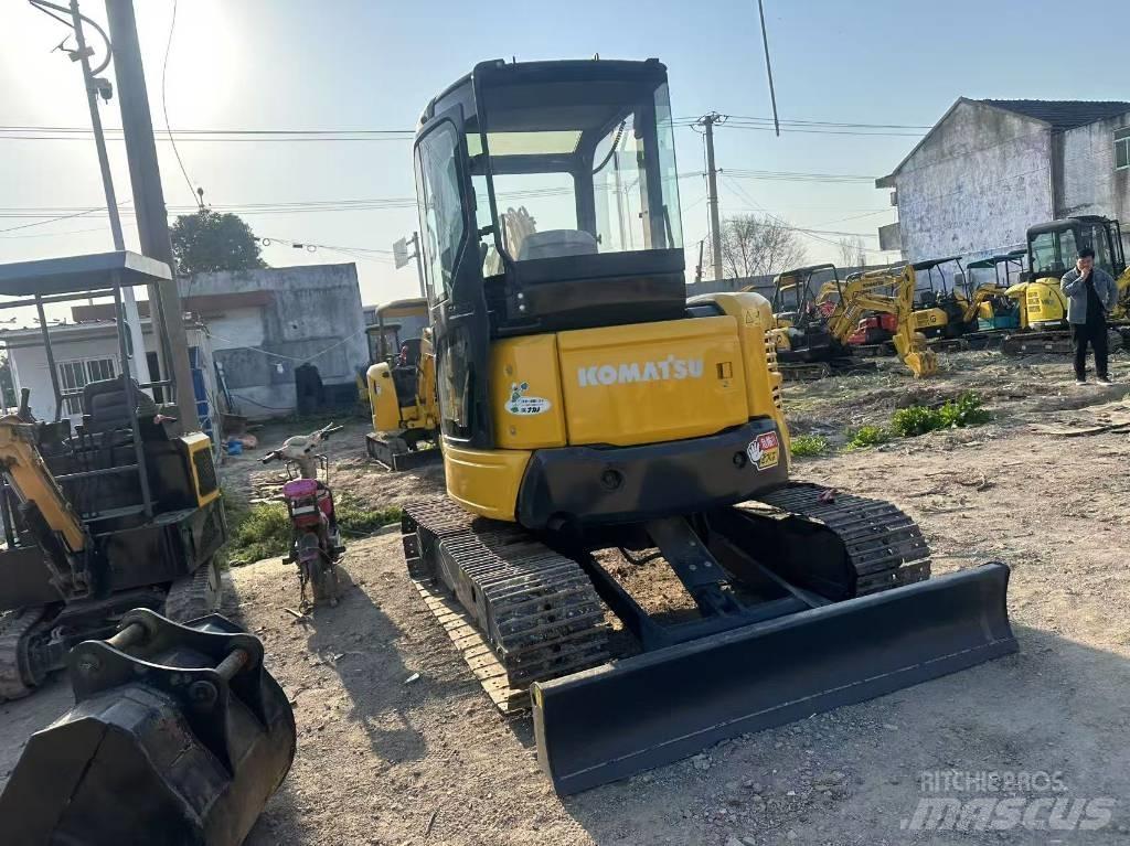 Komatsu PC 40 Beltegraver