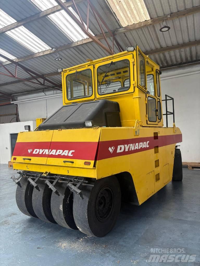 Dynapac CP 271 Gummihjulsvalser